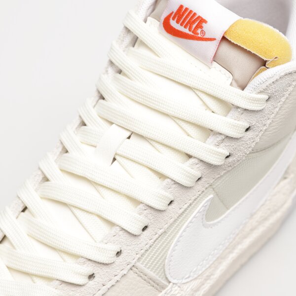 Мъжки маратонки NIKE BLAZER '77 PRO CLUB dq7673-003 цвят бежов