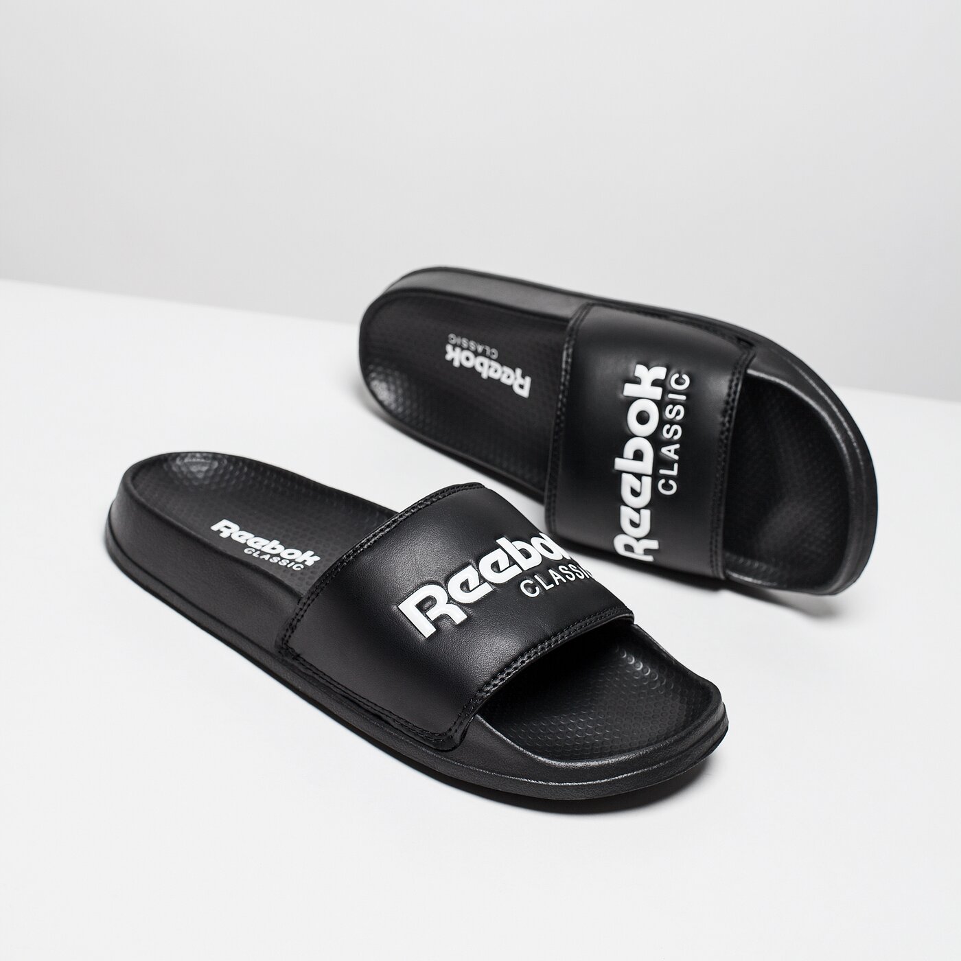 Дамски чехли и сандали REEBOK CLASSIC SLID bs7414 цвят черен