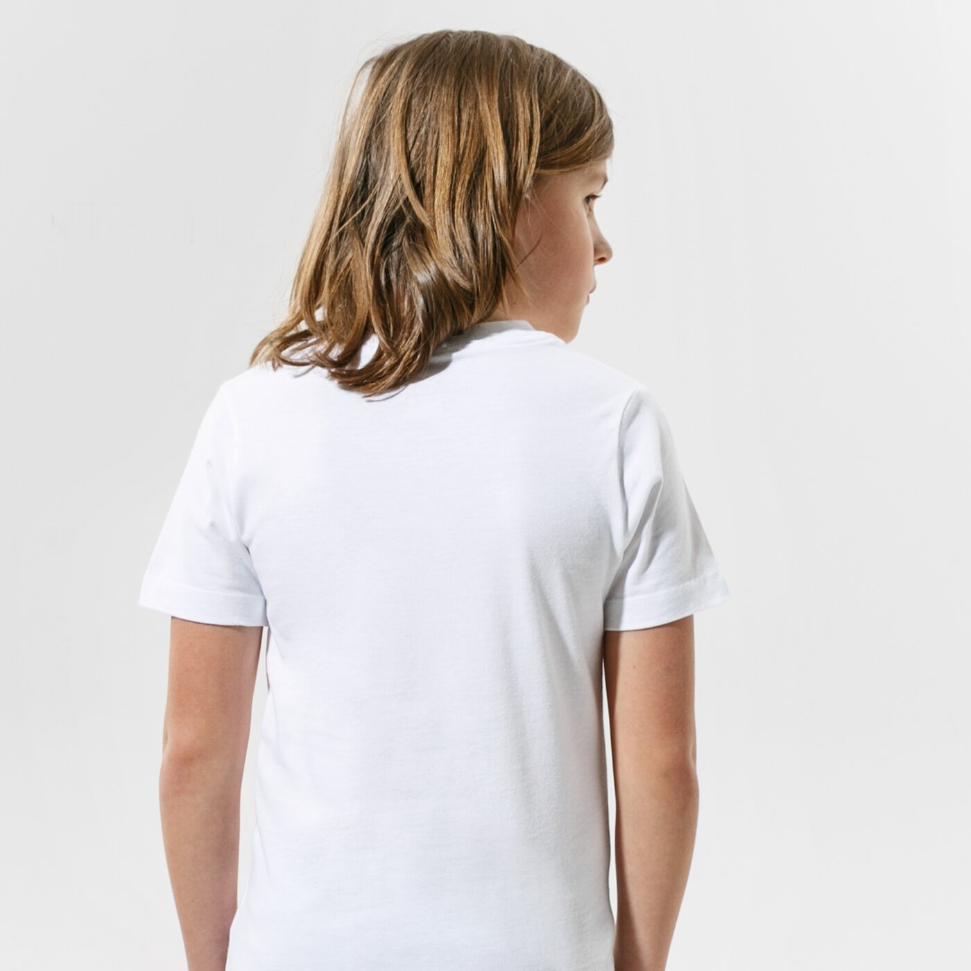 Детска тениска NIKE ТЕНИСКА SPORTSWEAR dh6522-100 цвят бял