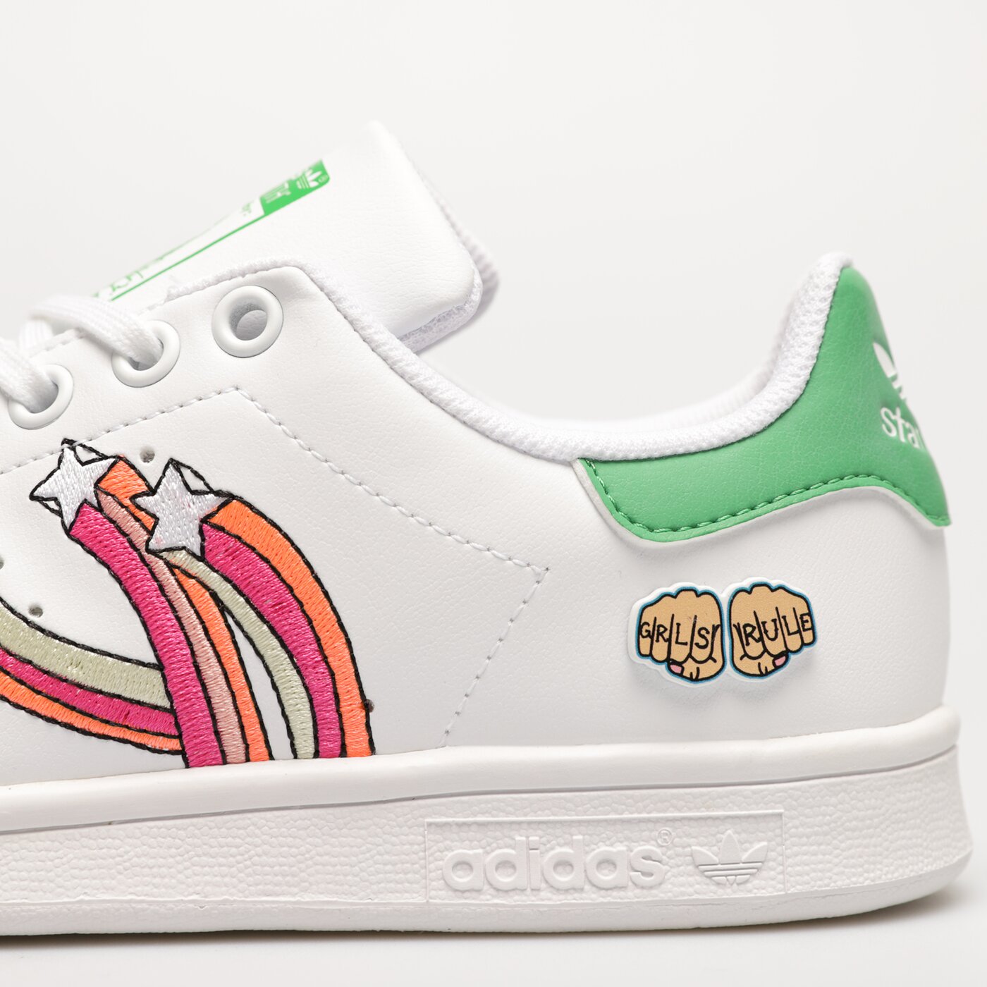 Детски маратонки ADIDAS STAN SMITH J  fx5976 цвят бял