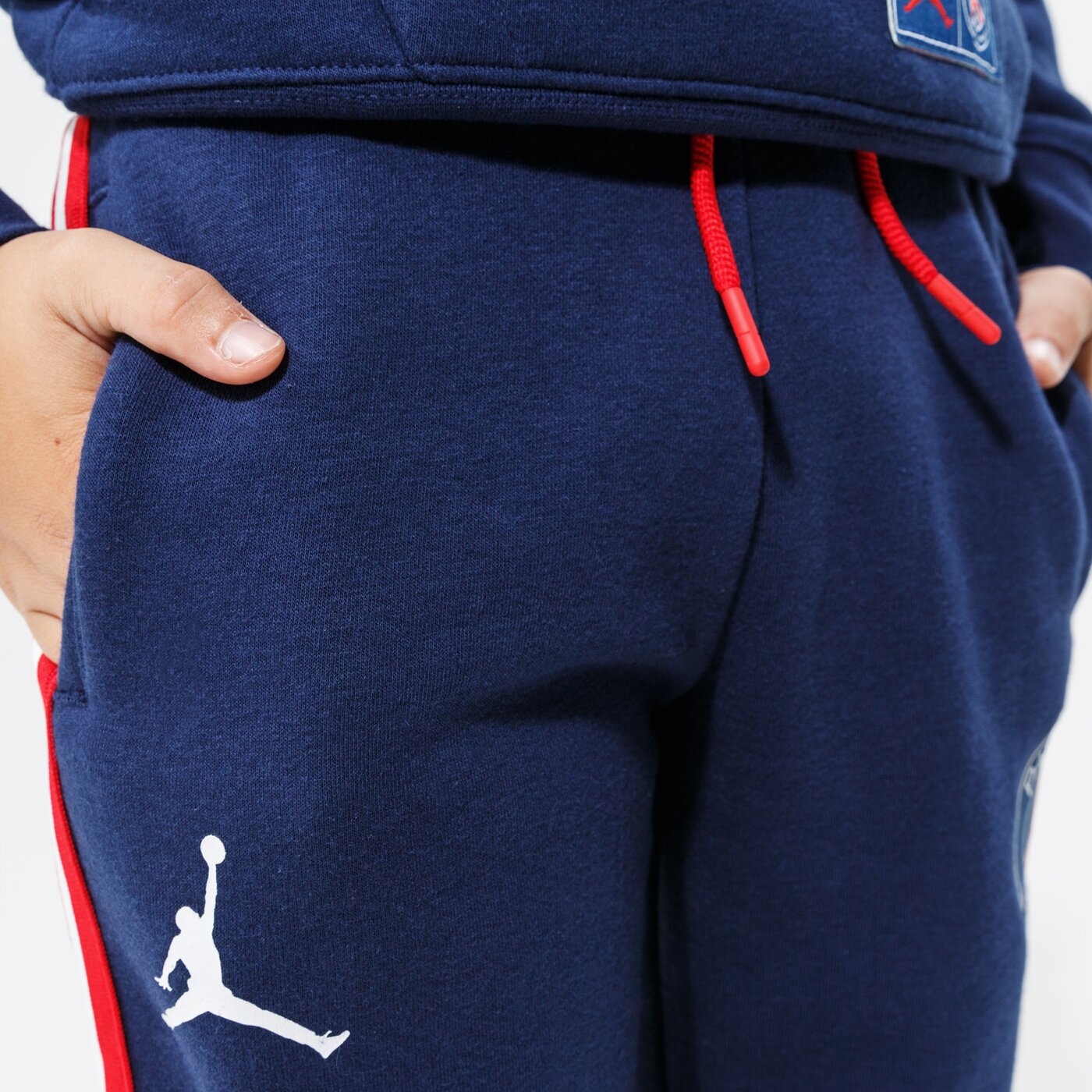 Детски панталони JORDAN ПАНТАЛОНИ PARIS SAINT-GERMAIN FLC PANT GIRL 95a726-u90 цвят тъмносин