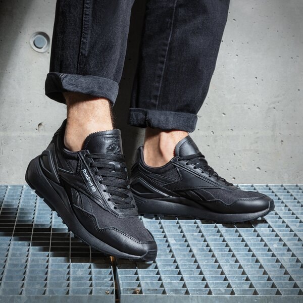 Мъжки маратонки REEBOK CL LEGACY AZ h68650 цвят черен