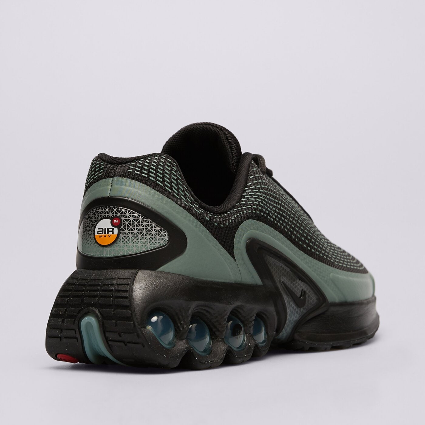 Детски маратонки NIKE AIR MAX DN ih7672-005 цвят черен