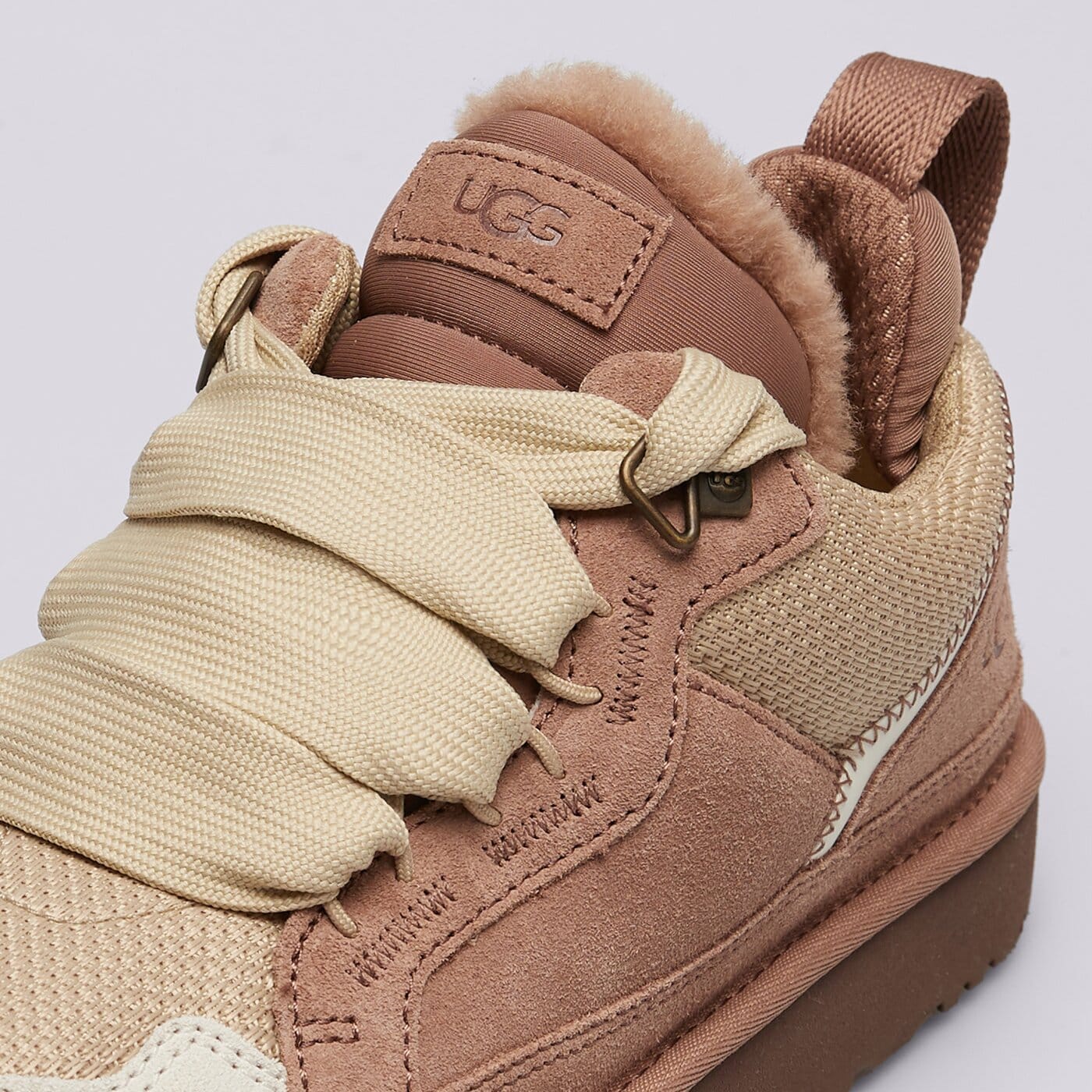 Дамски кежуал UGG LOWMEL 1144032-ryk цвят кафяв