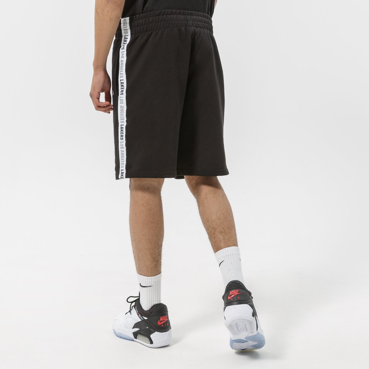 Мъжки къси панталони NEW ERA ШОРТИ NBA TAPING LAKERS BLK 13083900 цвят черен