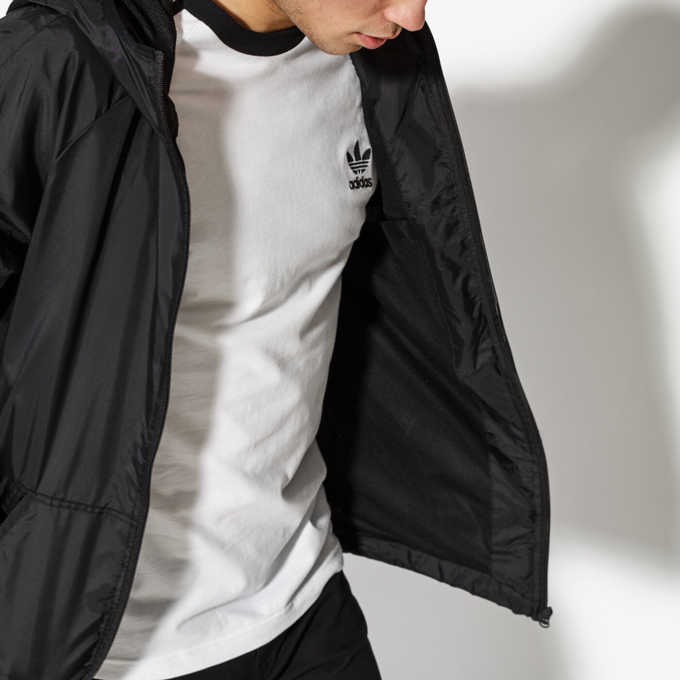 Мъжко преходно яке CONFRONT ЯКЕ PINE cf18kum28002 цвят черен