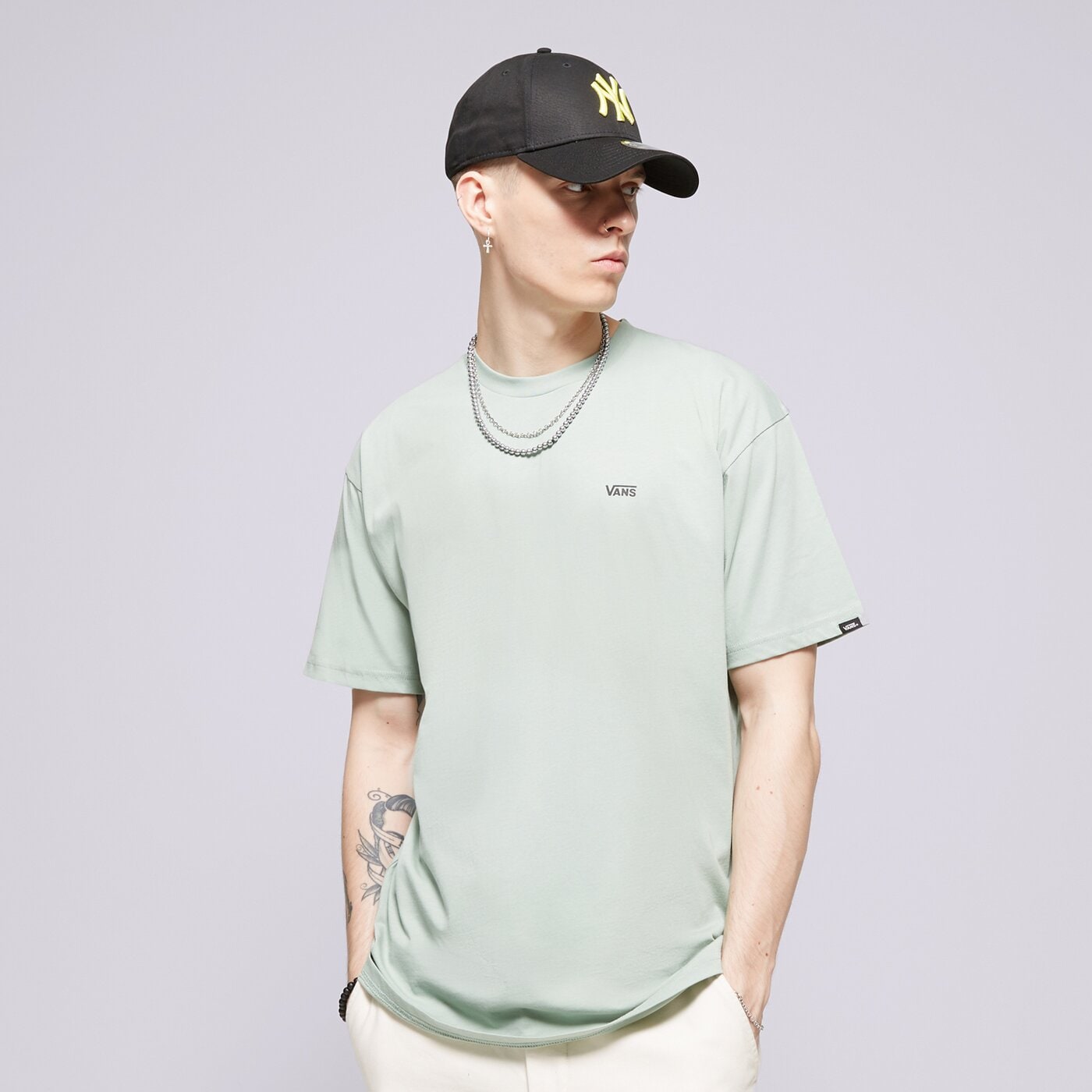 Мъжка тениска VANS ТЕНИСКА LEFT CHEST ICEBERG GREEN vn0a3czecjl1 цвят зелен