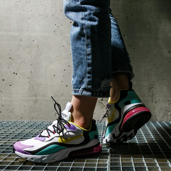 Детски маратонки NIKE AIR MAX 270 REACT BG bq0103-101 цвят бял