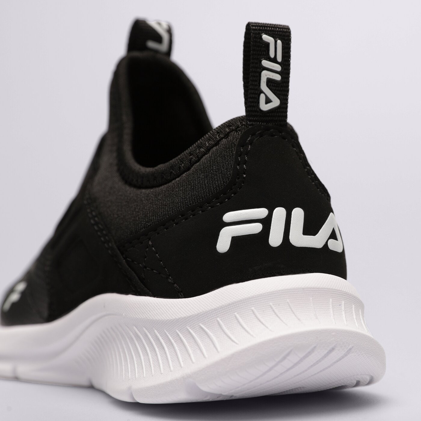 Детски маратонки FILA LANDBUZZER 3rm01396013 цвят черен