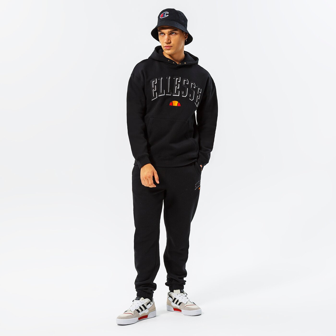 Мъжки суичър ELLESSE СУИТЧЪР С КАЧУЛКА DUKE OH HOODY BLK shp16227011 цвят черен