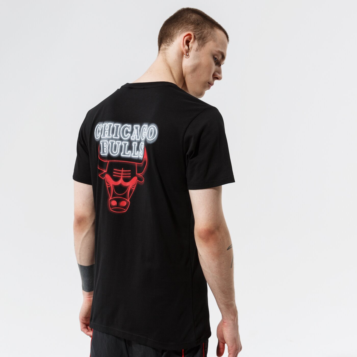 Мъжка тениска NEW ERA ТЕНИСКА NBA NEON TEE CHIBUL BLK 12827212 цвят черен