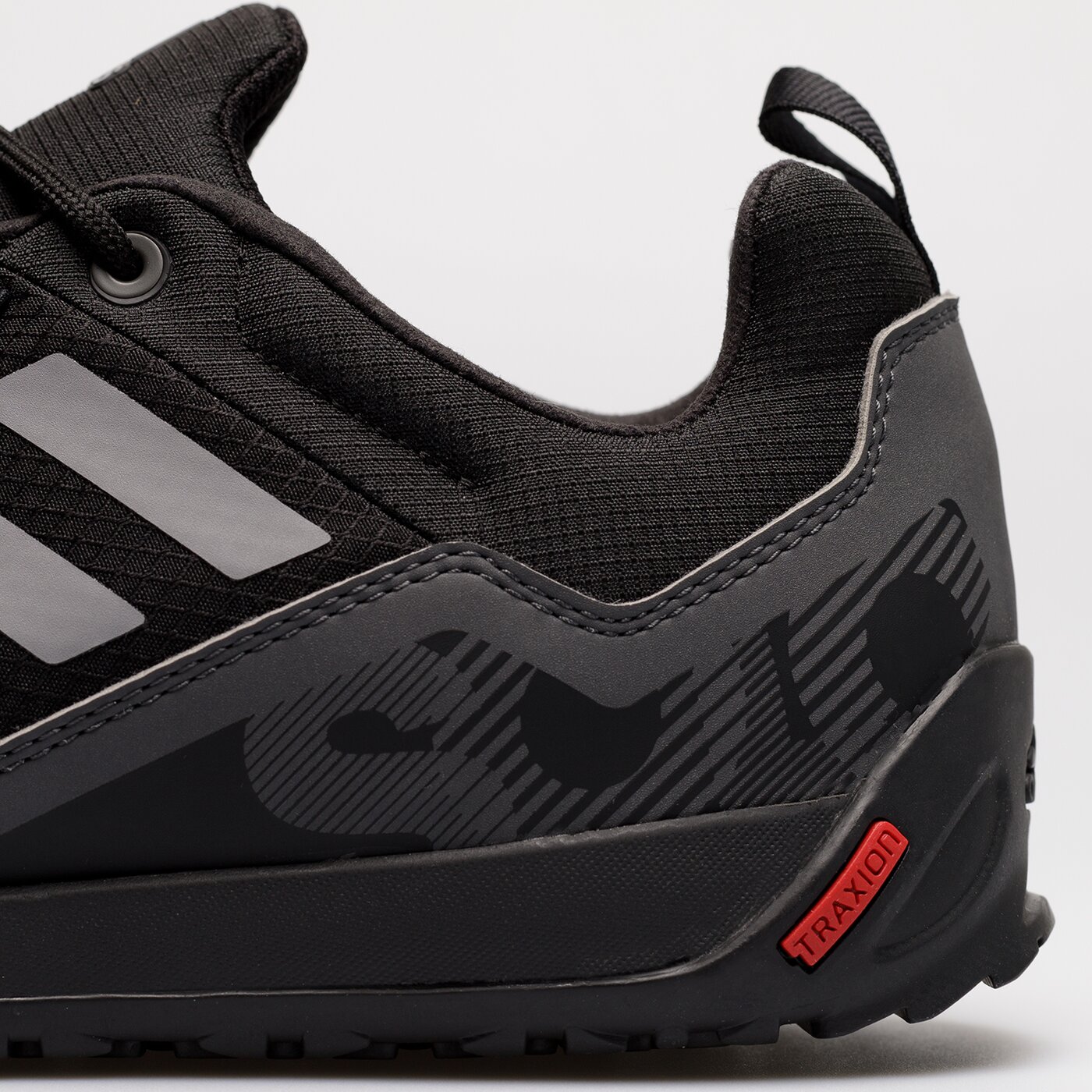 Мъжки зимни обувки ADIDAS TERREX SWIFT SOLO 2 gz0331 цвят черен