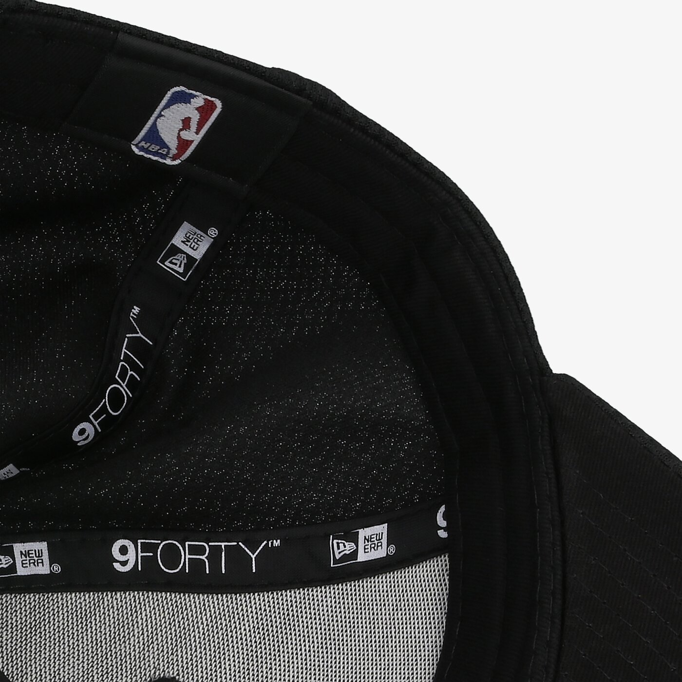 Мъжка шапка с козирка NEW ERA ШАПКА DIAMOND ERA 9FORTY BULLS CHICAGO BULLS OTC 12490292 цвят черен