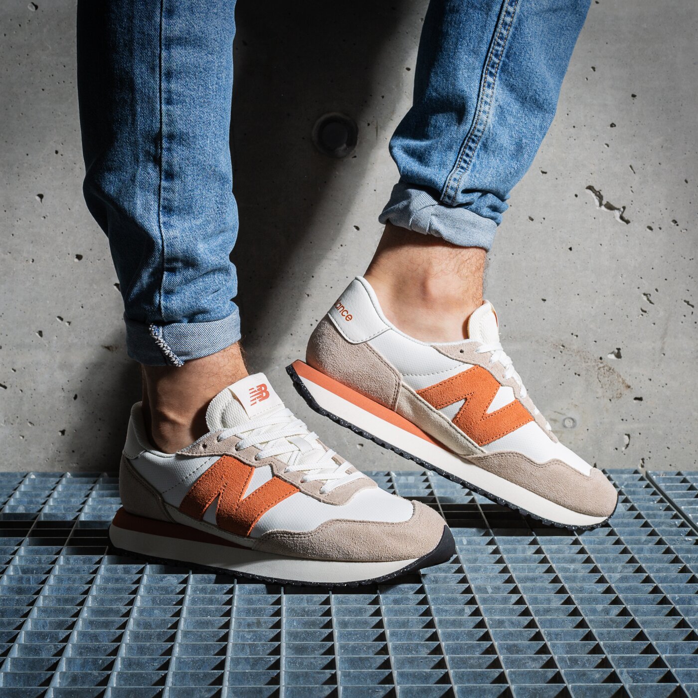 Мъжки маратонки NEW BALANCE 237  ms237rb цвят кафяв