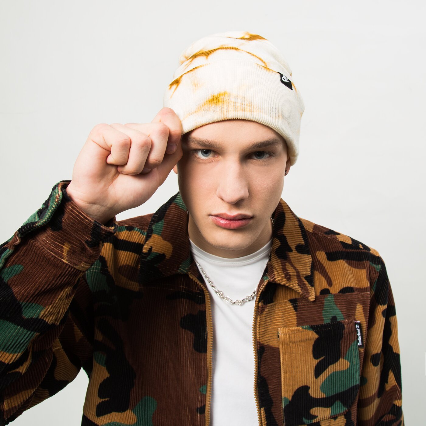 Дамска зимна шапка NIKE ШАПКА U NSW BEANIE AOP DYE dv3340-133 цвят бежов