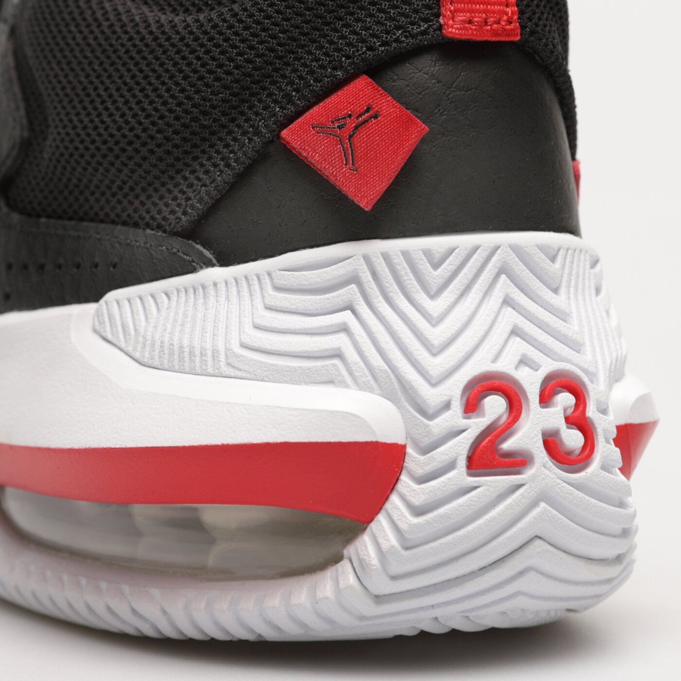 Детски маратонки JORDAN STAY LOYAL 2  dq8398-006 цвят черен