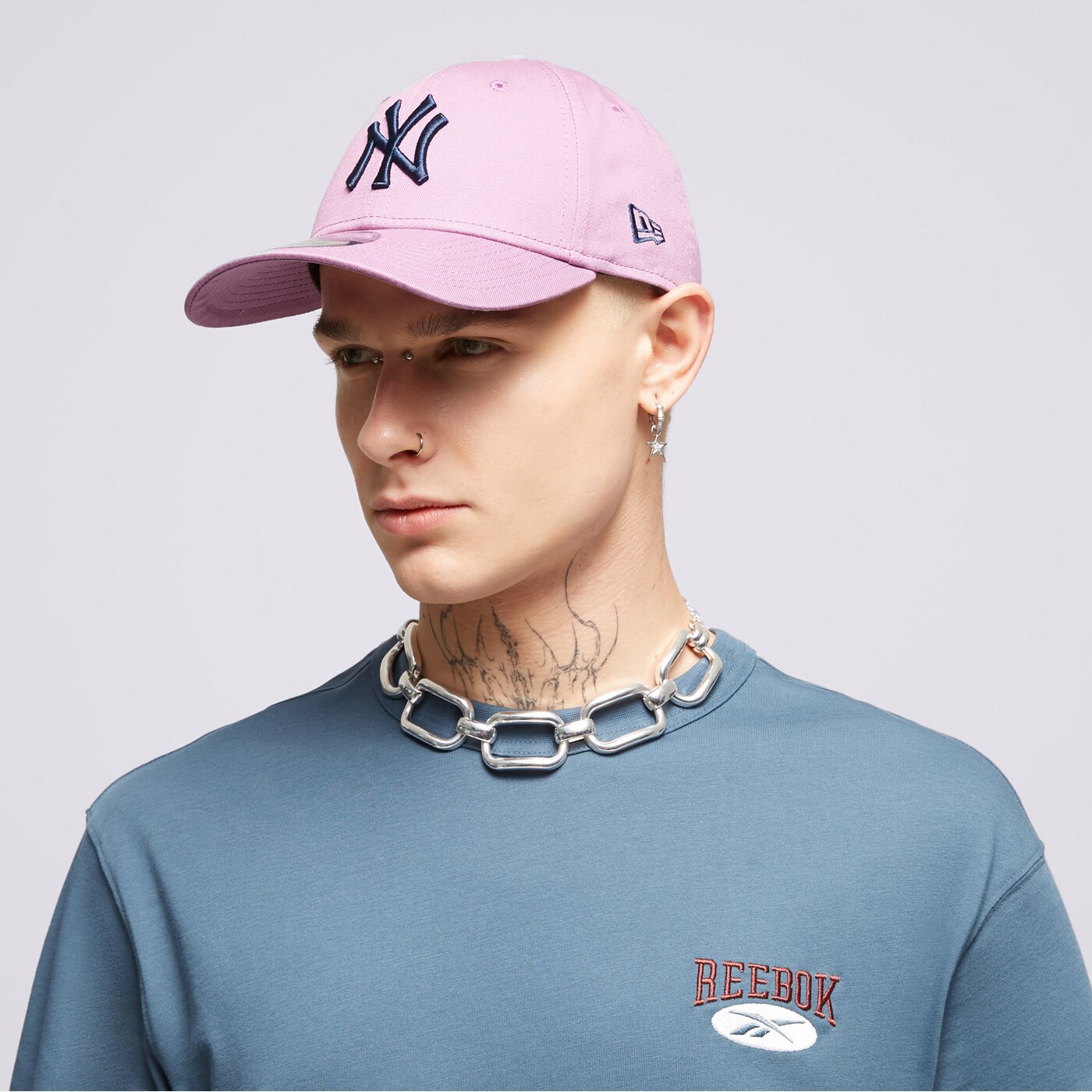 Мъжка шапка с козирка NEW ERA ШАПКА LE 940 NYY NEW YORK YANKEES 60364443 цвят виолетов