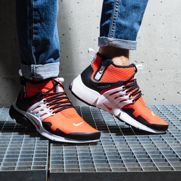 Мъжки маратонки NIKE AIR PRESTO MID UTILITY dc8751-800 цвят оранжев
