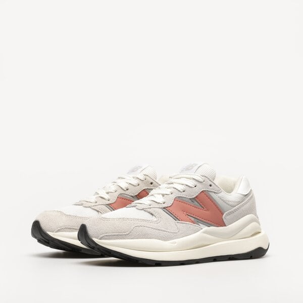 Дамски маратонки NEW BALANCE 5740  w5740slc цвят сив