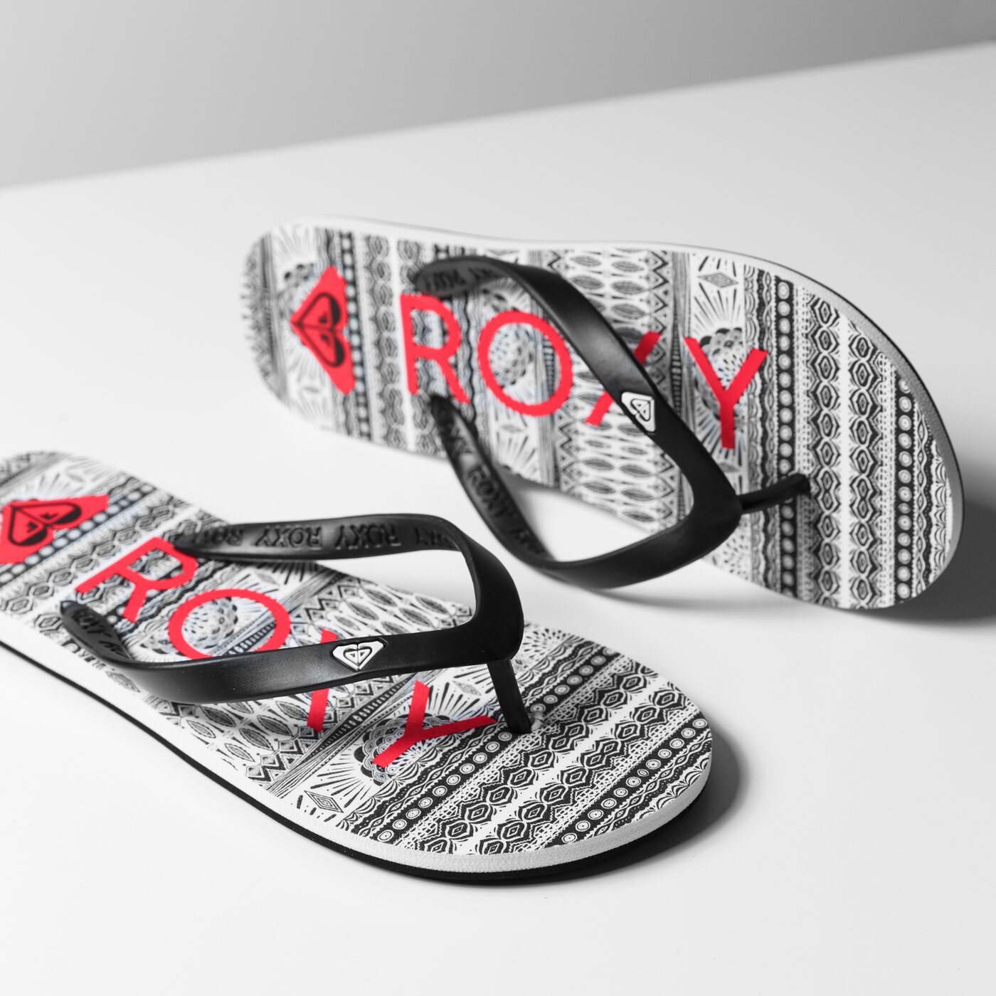 Дамски джапанки ROXY TAHITI V  arjl100132kws цвят многоцветен