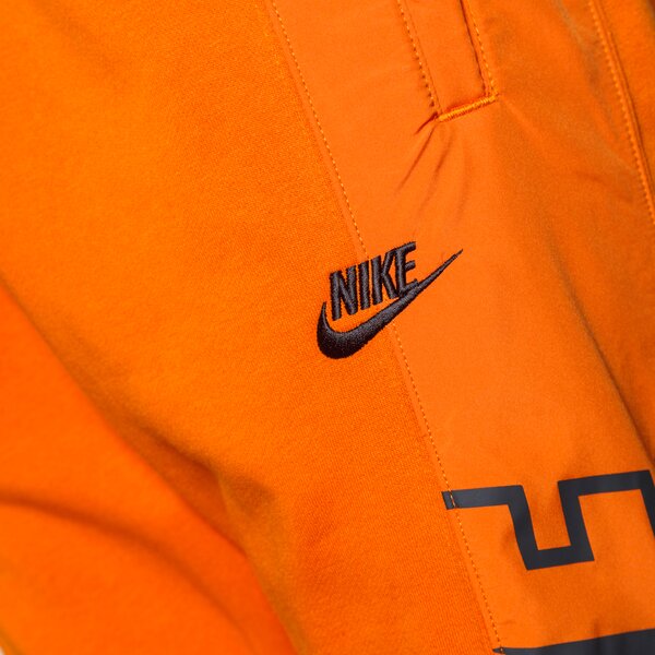 Мъжки панталони NIKE ПАНТАЛОНИ SPORTSWEAR cz9942-893 цвят оранжев