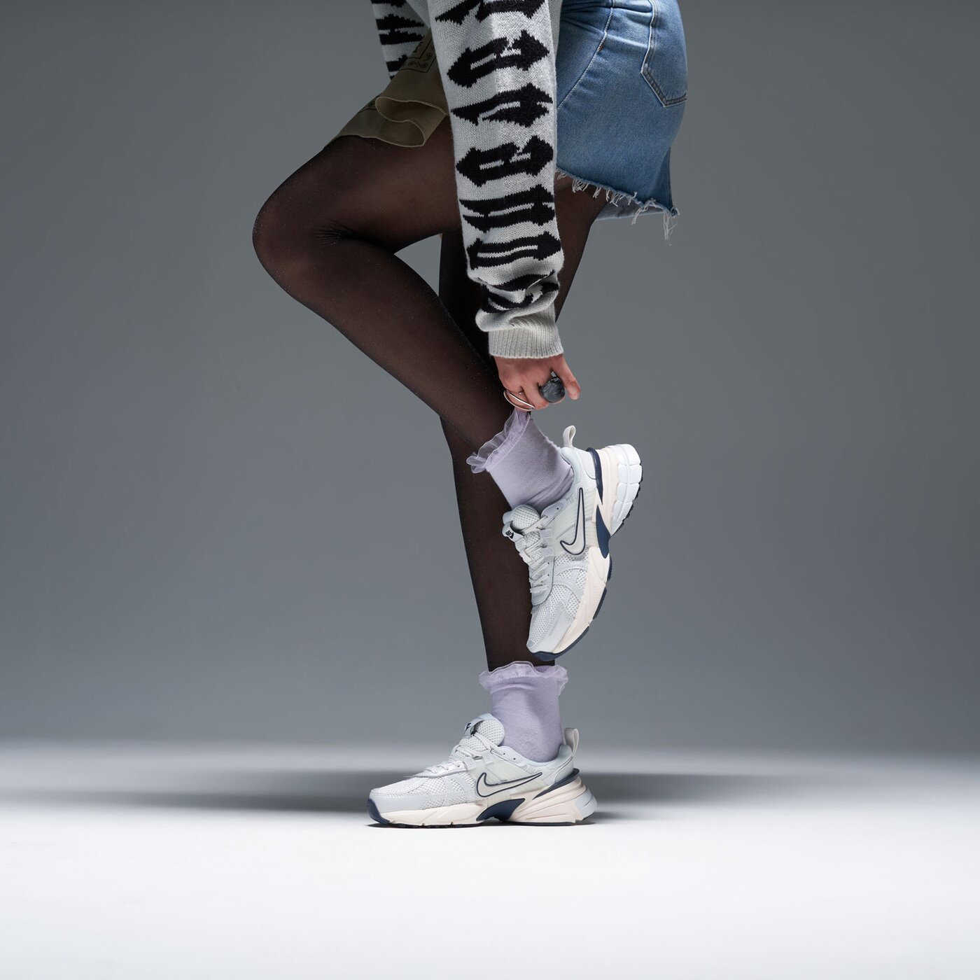 Дамски маратонки NIKE V2K RUN  fd0736-004 цвят син