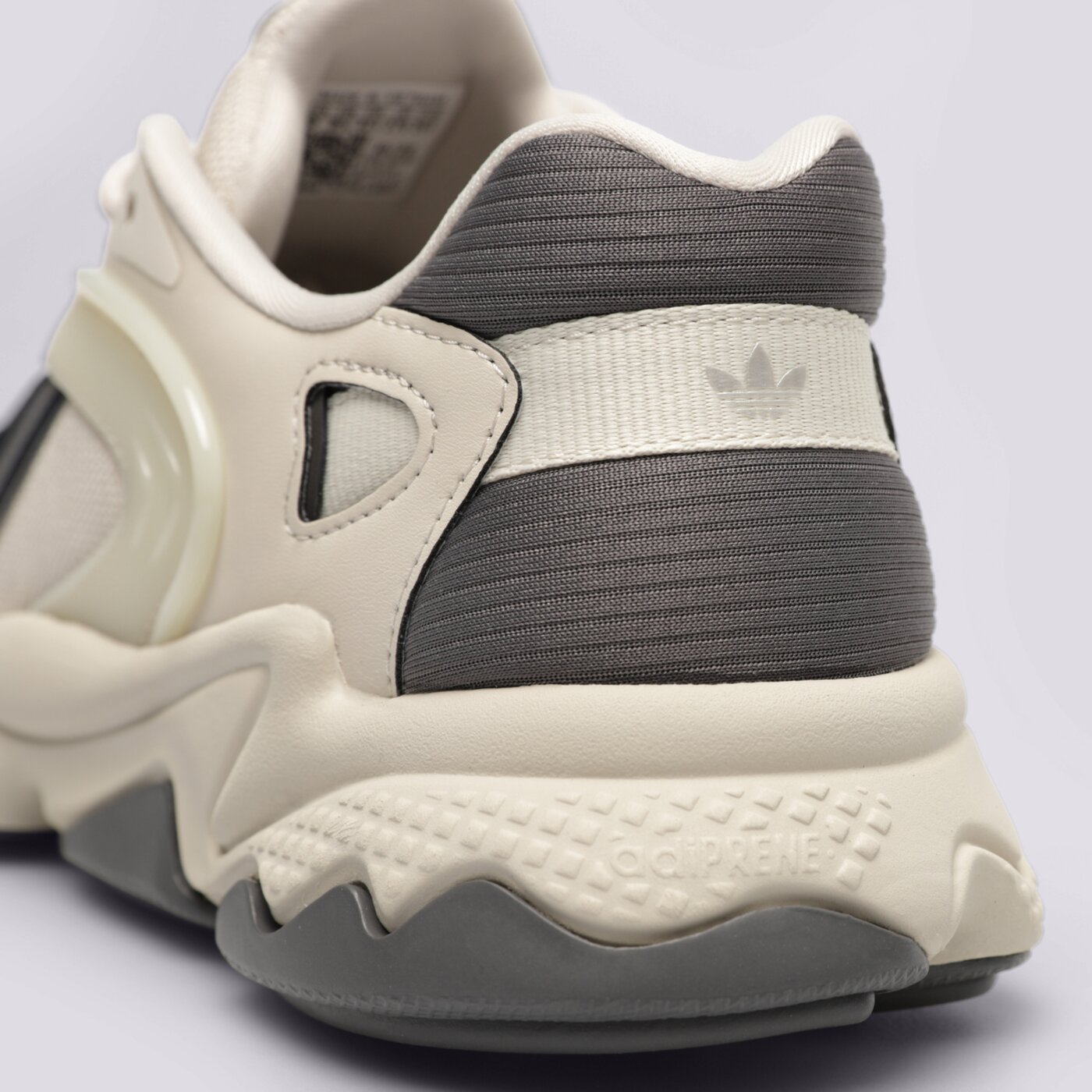 Мъжки маратонки ADIDAS OZTRAL gz9409 цвят бежов