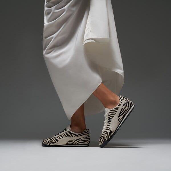 Дамски маратонки PUMA ARIZONA ZEBRA WNS 40439801 цвят кремав