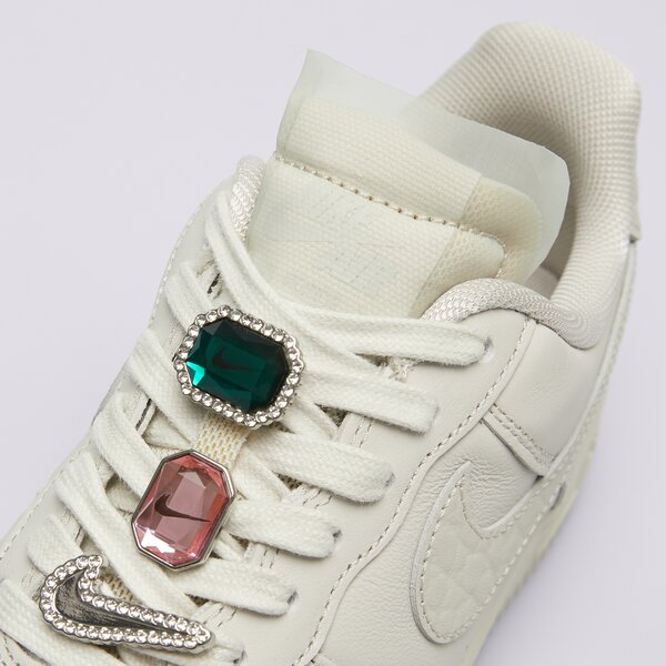 Дамски маратонки NIKE AIR FORCE 1 LOW PREMIUM dn5463-001 цвят бежов