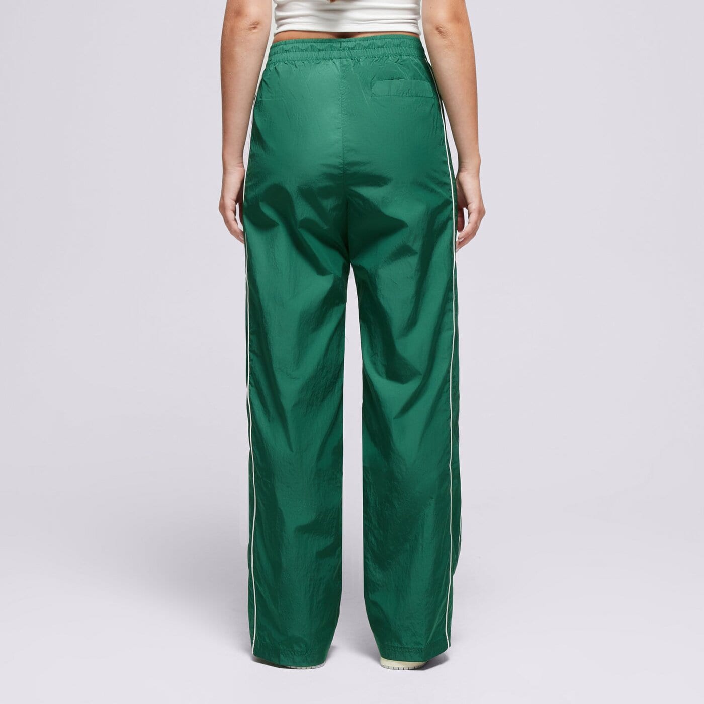 Дамски панталони NIKE ПАНТАЛОНИ W NSW NK WR WVN HR OH PANT fv7655-300 цвят зелен