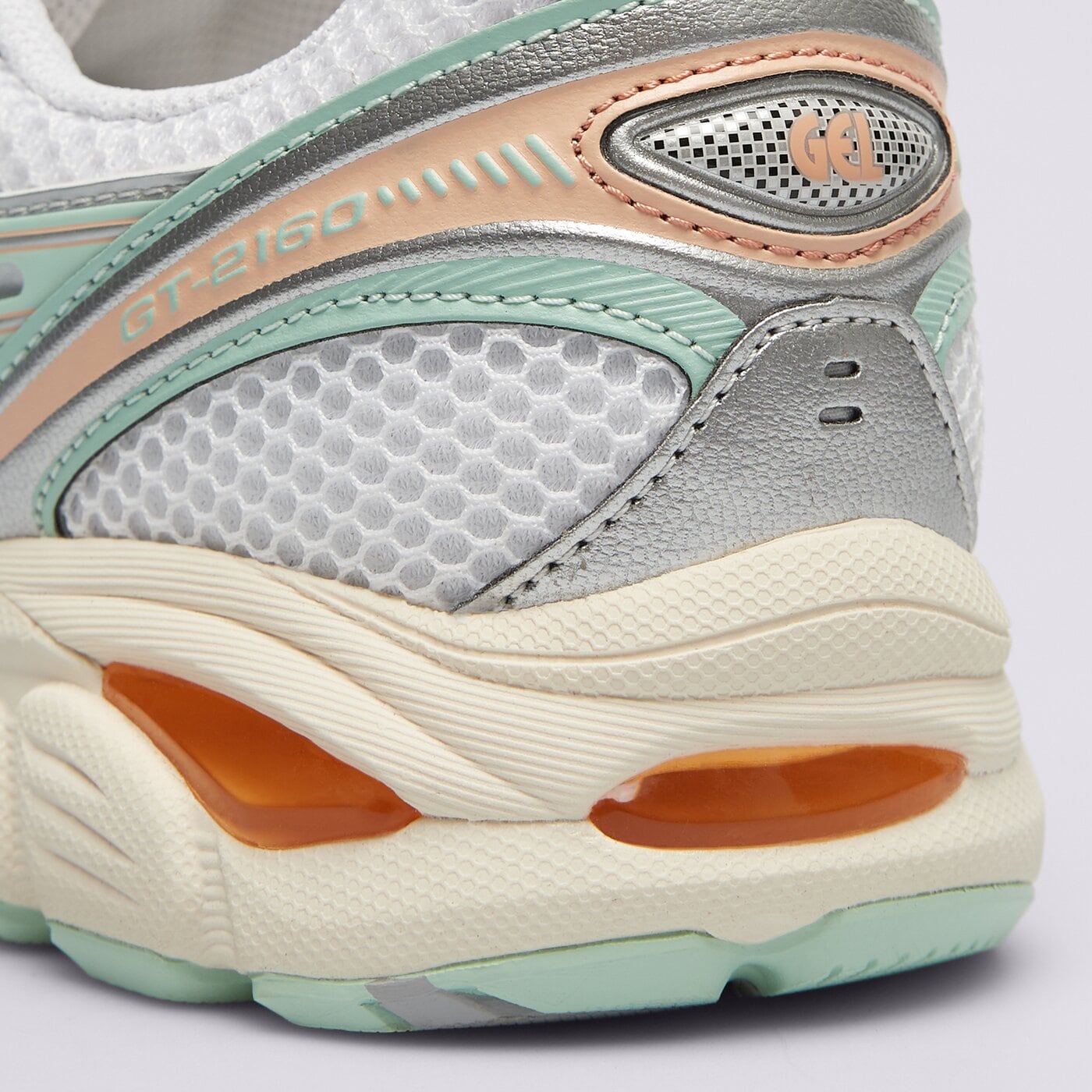 Дамски маратонки ASICS GT-2160 1203a275-108 цвят бял