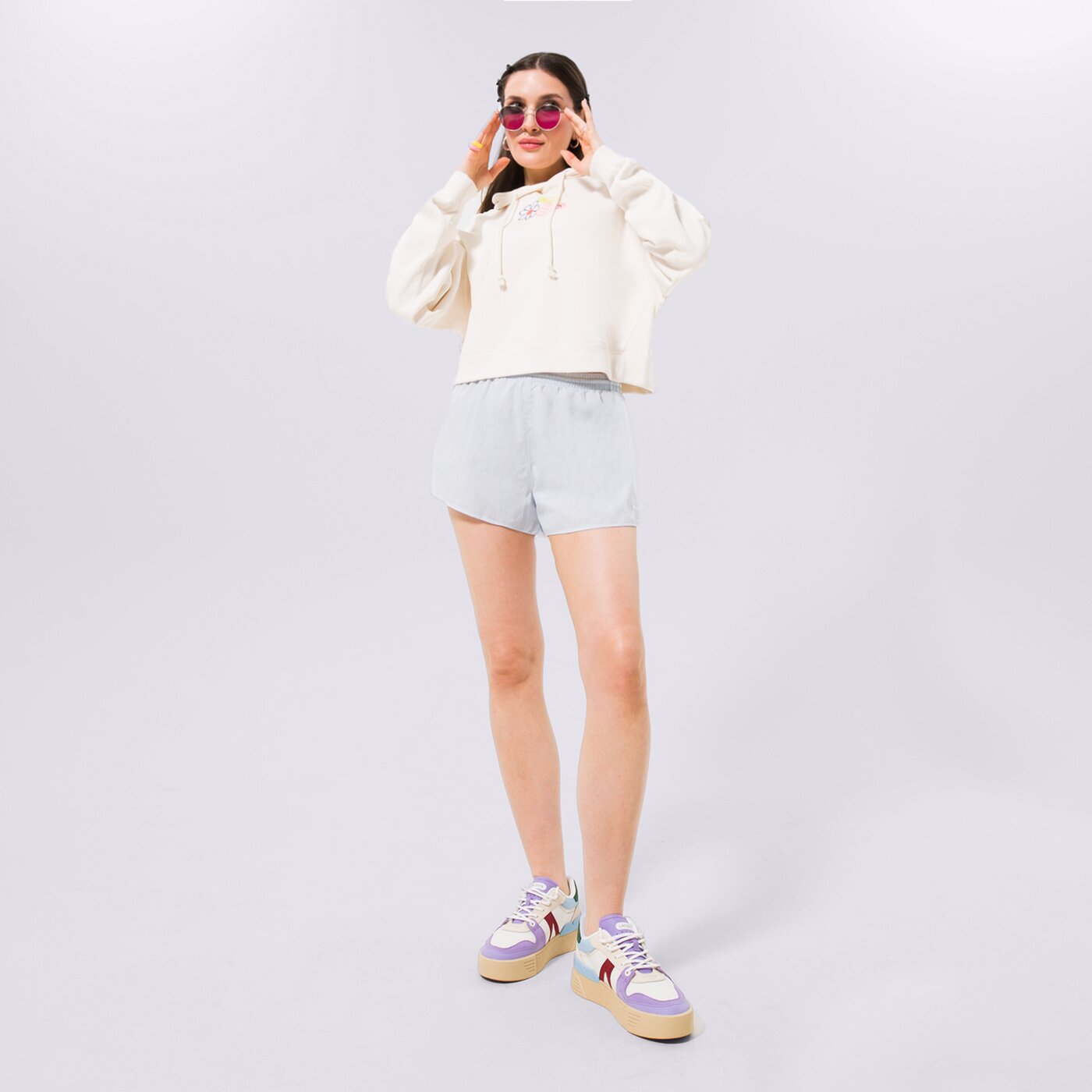 Дамски суичър ADIDAS СУИТЧЪР С КАЧУЛКА HOODIE gp3495 цвят бежов