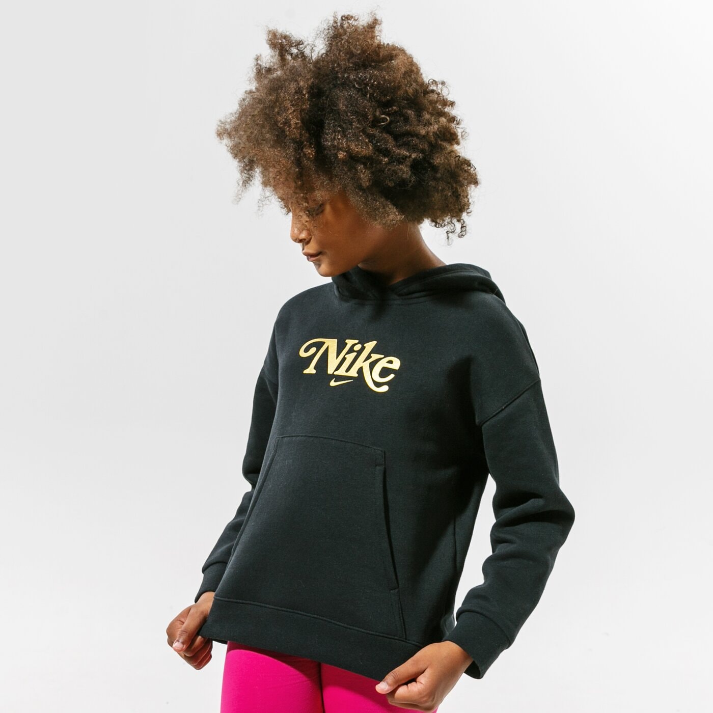 Детски суичър NIKE СУИТЧЪР С КАЧУЛКА SPORTSWEAR SPORTSWEAR CLUB FLEECE dc7097-010 цвят черен