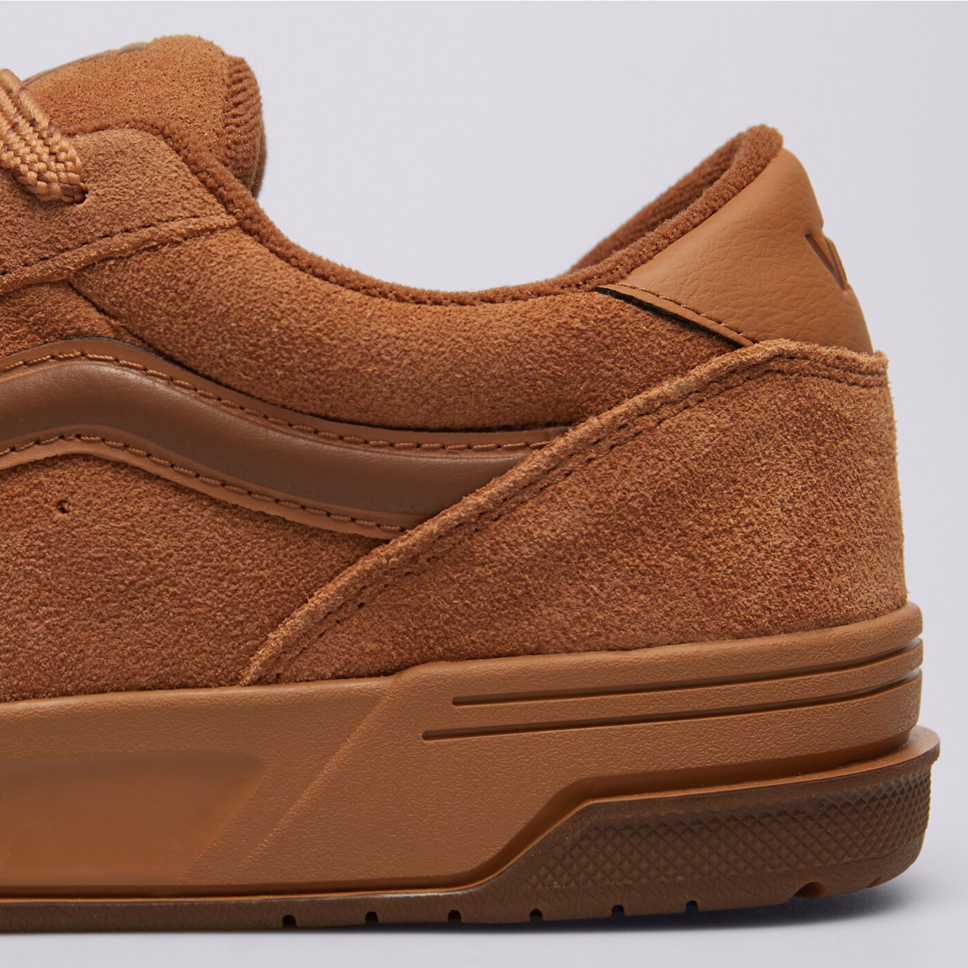 Мъжки маратонки VANS HYLANE vn000d26gwt1 цвят кафяв