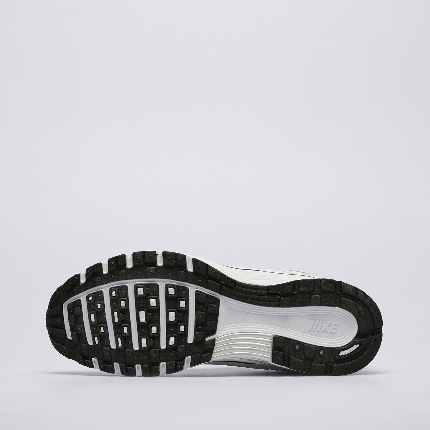 Мъжки маратонки NIKE P-6000 cd6404-107 цвят бял