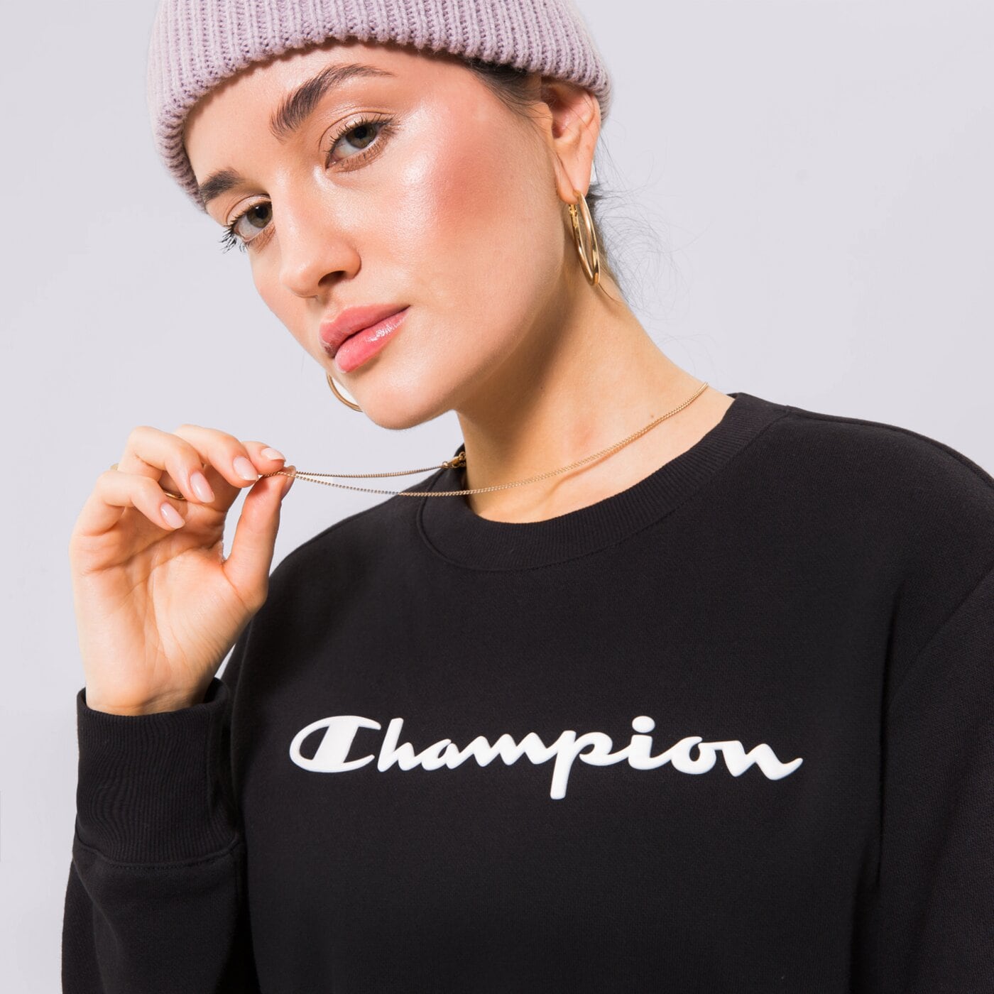 Дамски суичър CHAMPION СУИТЧЪР CREWNECK SWEATSHIRT 115391kk001 цвят черен