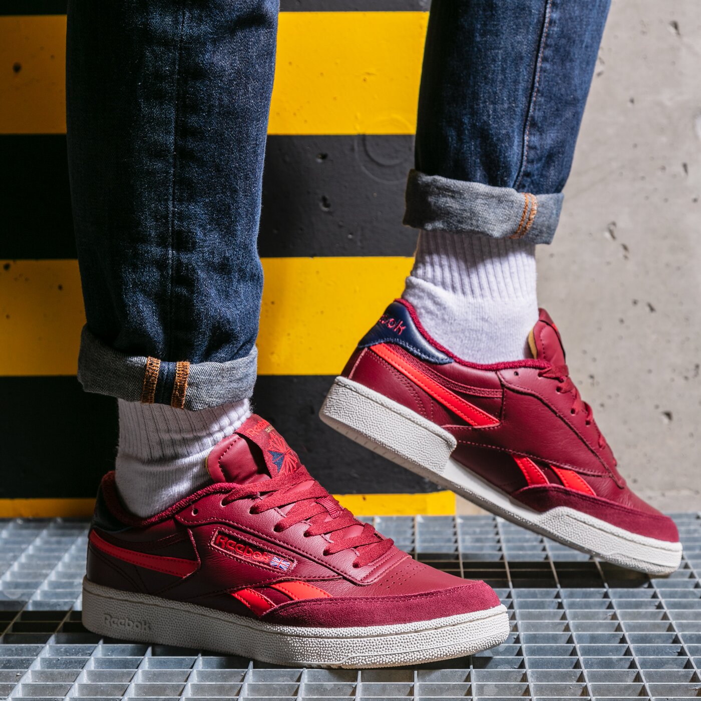 Мъжки маратонки REEBOK CLUB C REVENGE g55073 цвят бордо