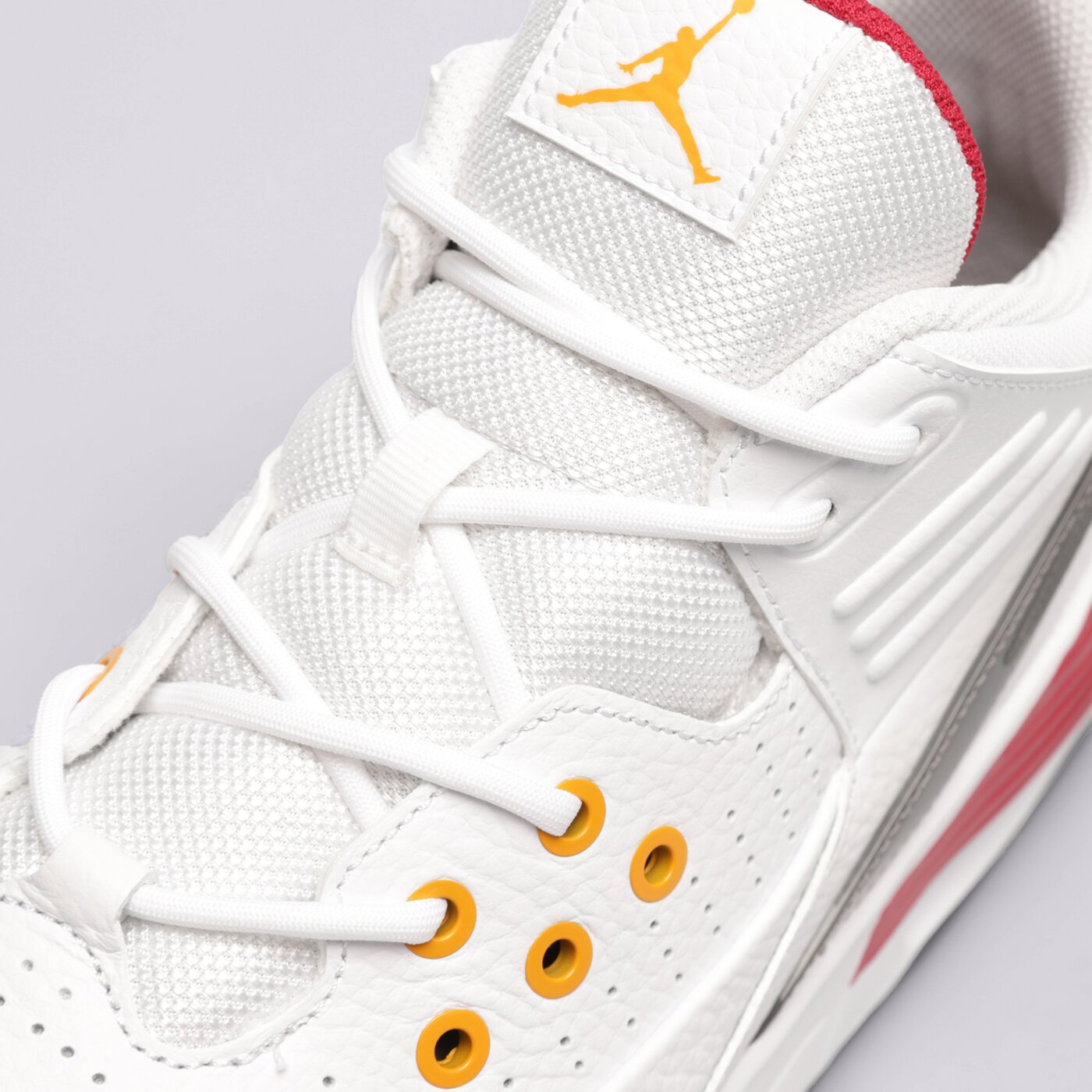 Мъжки маратонки JORDAN MAX AURA 5  dz4353-160 цвят бял