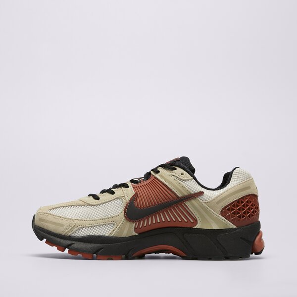 Мъжки маратонки NIKE ZOOM VOMERO 5 hf1553-201 цвят бежов
