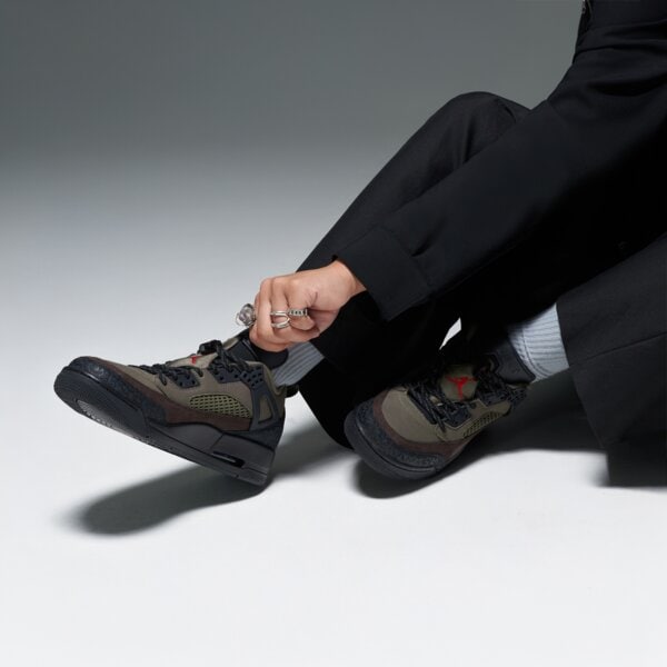 Мъжки маратонки JORDAN SPIZIKE LOW ih1782-200 цвят каки