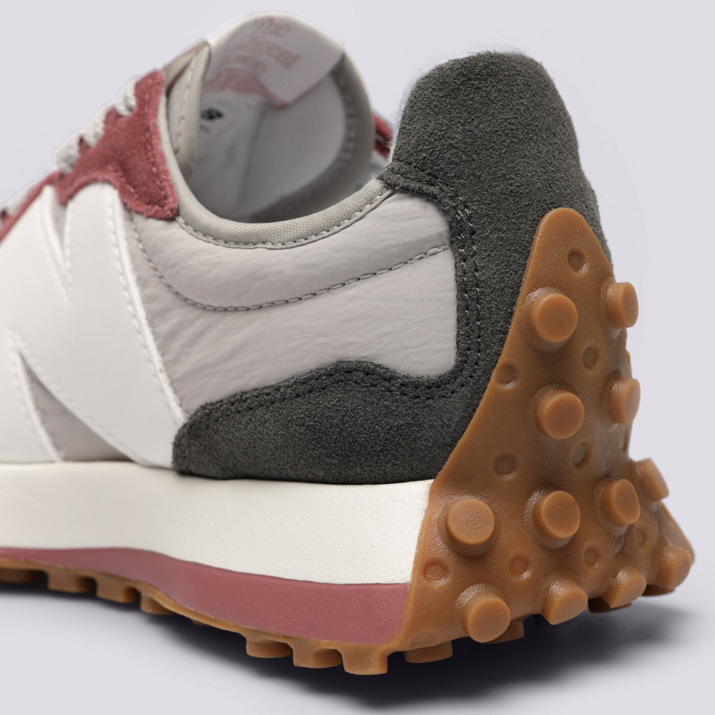 Дамски маратонки NEW BALANCE 327 ws327tb цвят многоцветен