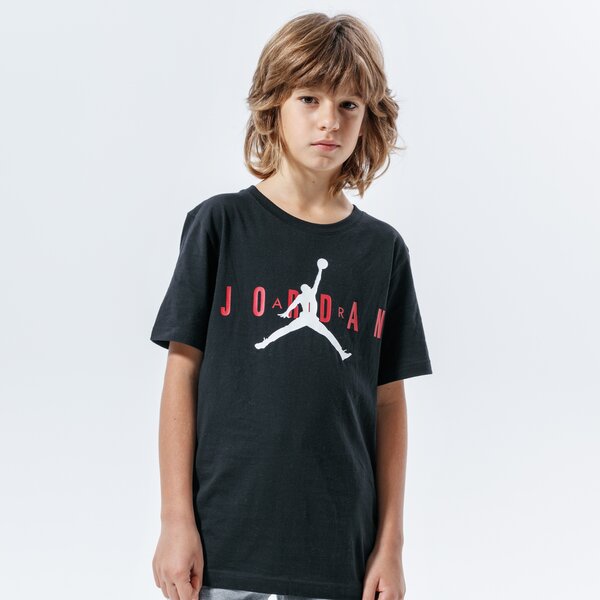 Детска тениска JORDAN ТЕНИСКА JDB BRAND TEE 5 BOY 955175-023 цвят черен