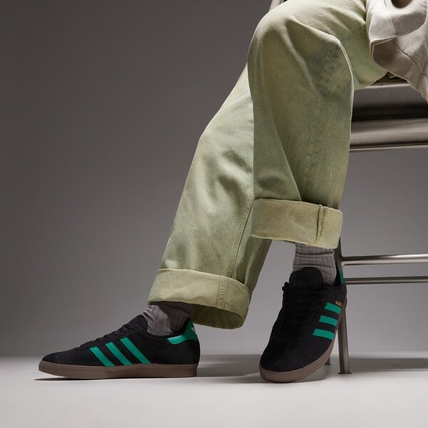 Мъжки маратонки ADIDAS GAZELLE  jh5394 цвят черен