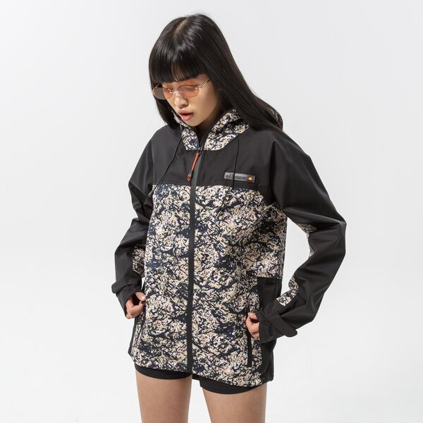 Дамско зимно яке ELLESSE ЯКЕ FORET JACKET CAMO sgk12465500 цвят многоцветен