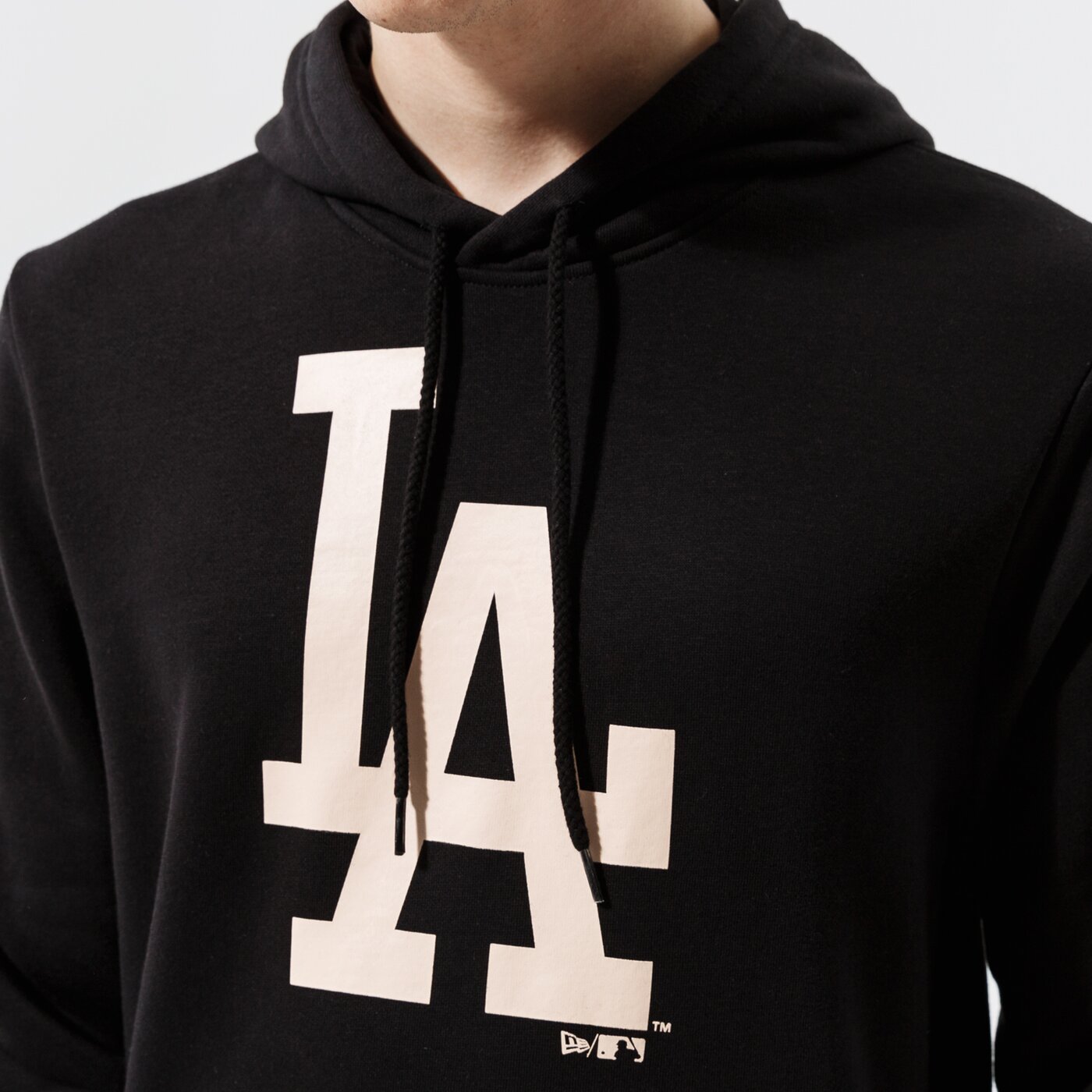 Мъжки суичър NEW ERA СУИТЧЪР С КАЧУЛКА MLB SEASNL TEAM LOGO HOODY LOSDOD 12827239 цвят черен