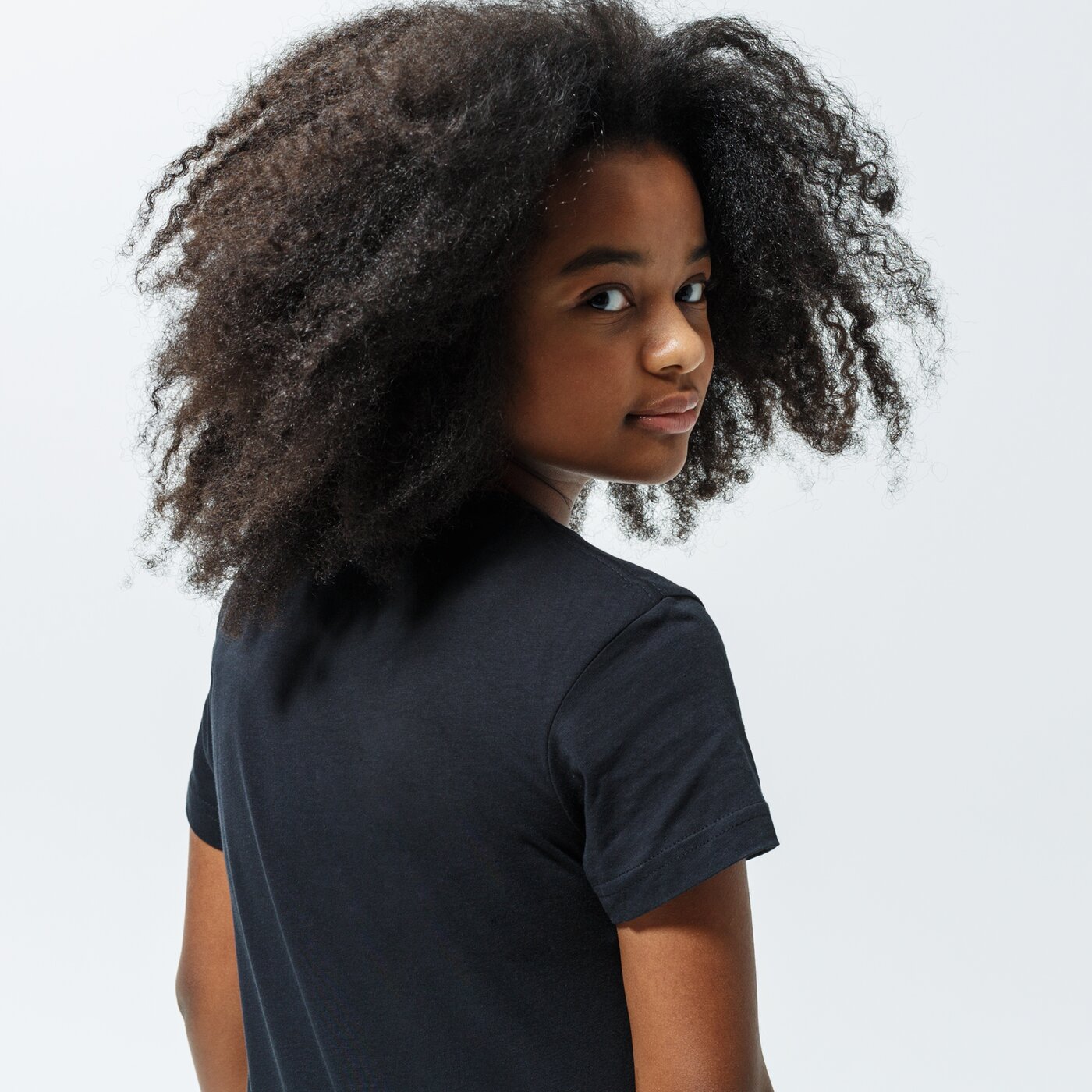 Детска тениска NIKE ТЕНИСКА SPORTSWEAR ar5088-012 цвят тъмносин