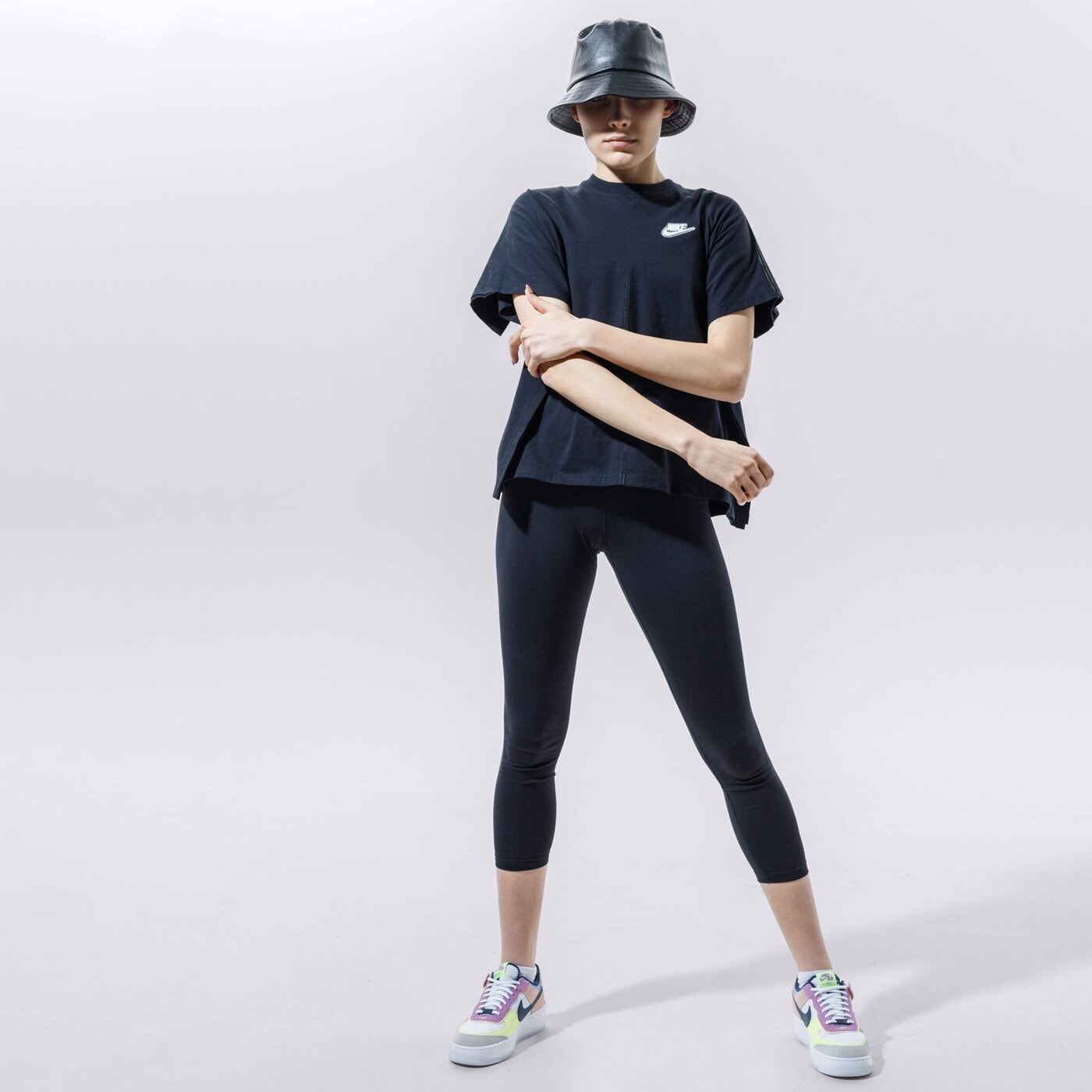 Дамски панталони NIKE КЛИН CLUB КЛИН cz8532-010 цвят черен