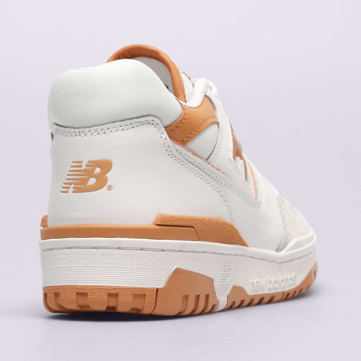 Мъжки маратонки NEW BALANCE 550  bb550lsc цвят бял