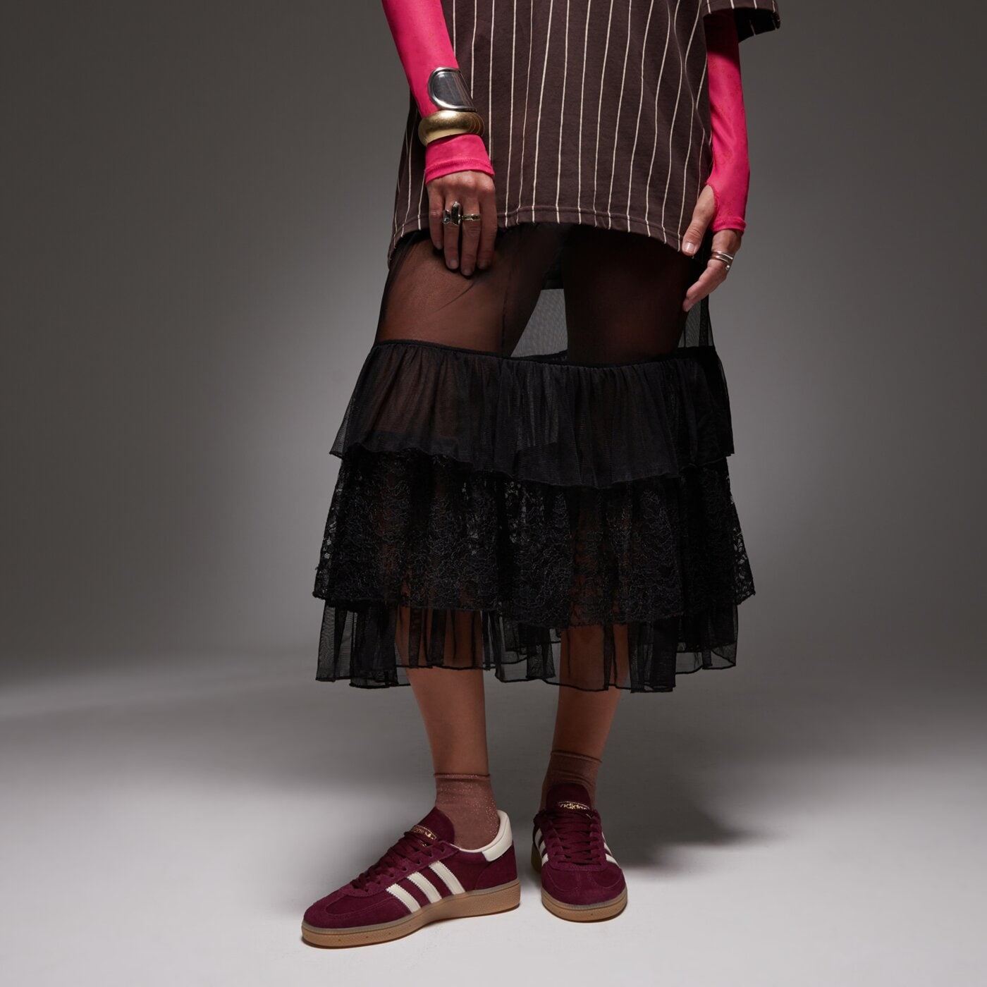 Дамски маратонки ADIDAS HANDBALL SPEZIAL W jp8726 цвят бордо