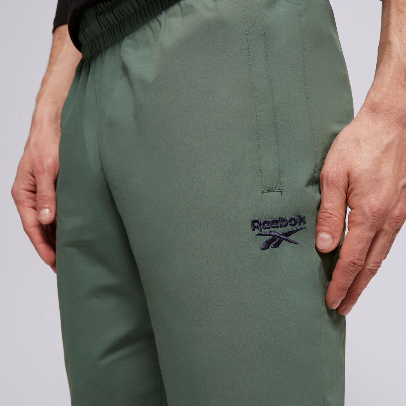 Мъжки панталони REEBOK ПАНТАЛОНИ CL F FR TRACKPANT 100206049 цвят зелен